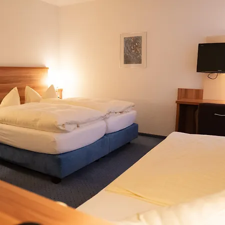 Jaegerhof Hotel *